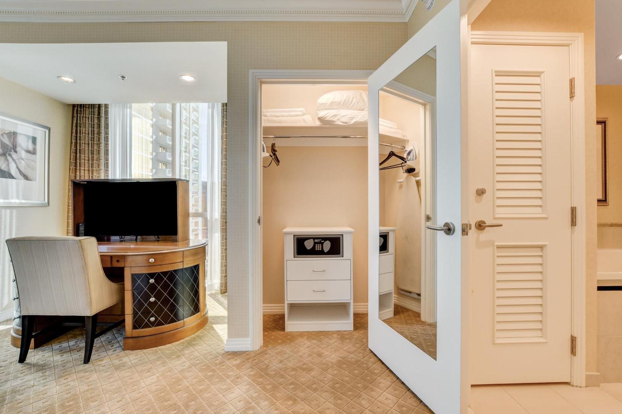 Mgm Signature Towers By Fantasticstay Las Vegas Eksteriør billede